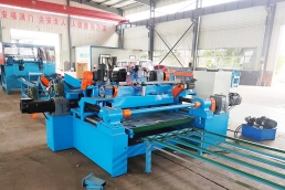 Veneer Peeling Machine 